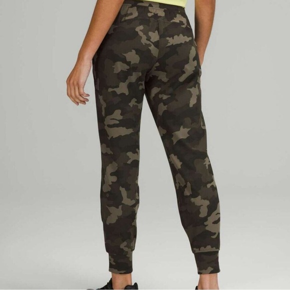 Lululemon Ready To Rulu High Rise Jogger Size 0 - Picture 2 of 9